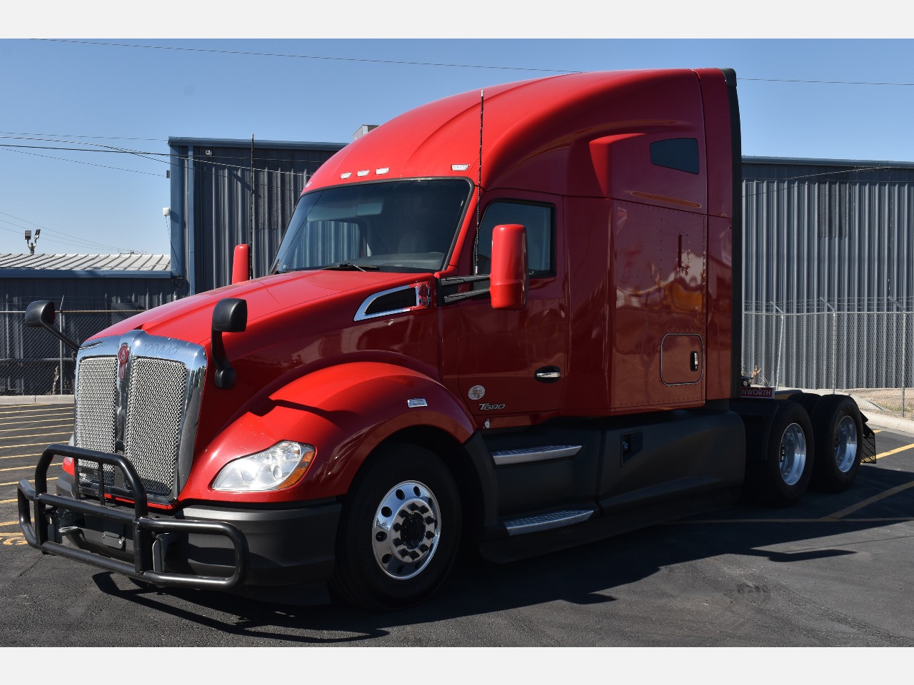 USED 2020 KENWORTH T680 SLEEPER TRUCK #11463