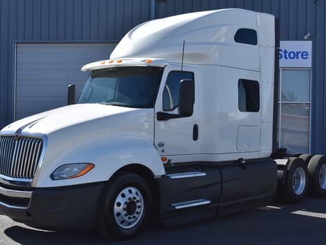 USED 2019 INTERNATIONAL LT 625 SLEEPER TRUCK #11509-1