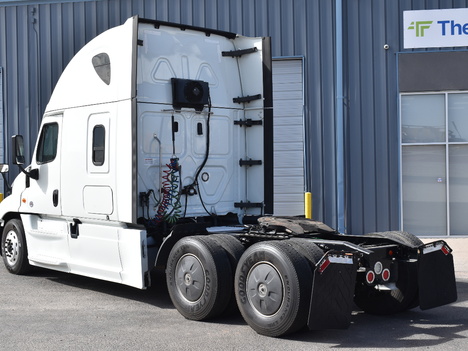 USED 2020 FREIGHTLINER CASCADIA 125 SLEEPER TRUCK #11518-3