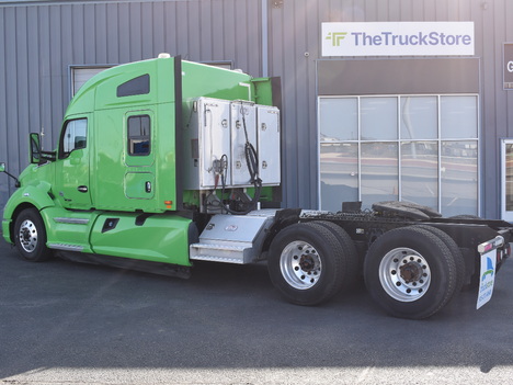 USED 2021 KENWORTH T680 SLEEPER TRUCK #11524-3