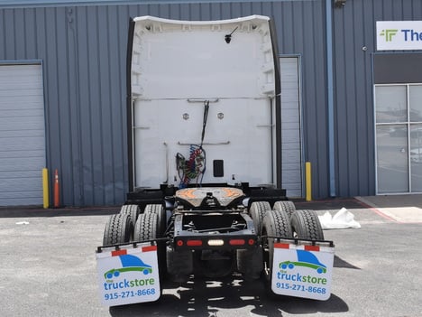 USED 2021 PETERBILT 579 SLEEPER TRUCK #11525-4