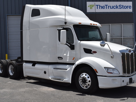 USED 2021 PETERBILT 579 SLEEPER TRUCK #11525-7