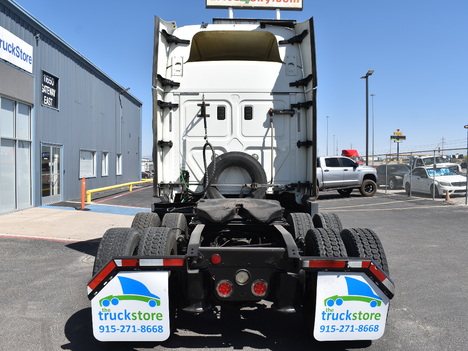 USED 2017 FREIGHTLINER CASCADIA SLEEPER TRUCK #11527-3