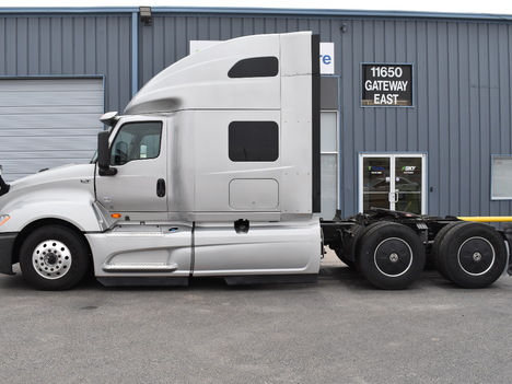 USED 2020 INTERNATIONAL LT625 SLEEPER TRUCK #11529-2