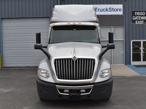 USED 2020 INTERNATIONAL LT625 SLEEPER TRUCK #11529-8