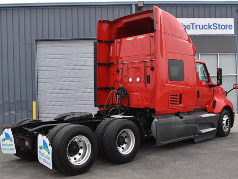 USED 2020 INTERNATIONAL LT625 SLEEPER TRUCK #11530-5