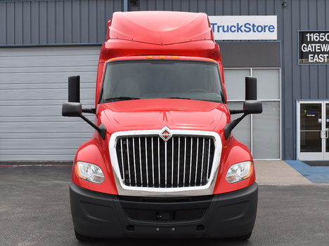 USED 2020 INTERNATIONAL LT625 SLEEPER TRUCK #11530-8
