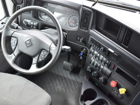 USED 2019 INTERNATIONAL LT625 SLEEPER TRUCK #11531-11
