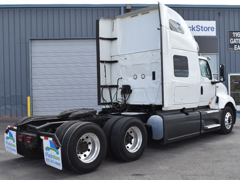 USED 2019 INTERNATIONAL LT625 SLEEPER TRUCK #11531-5