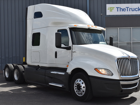 USED 2019 INTERNATIONAL LT625 SLEEPER TRUCK #11531-7