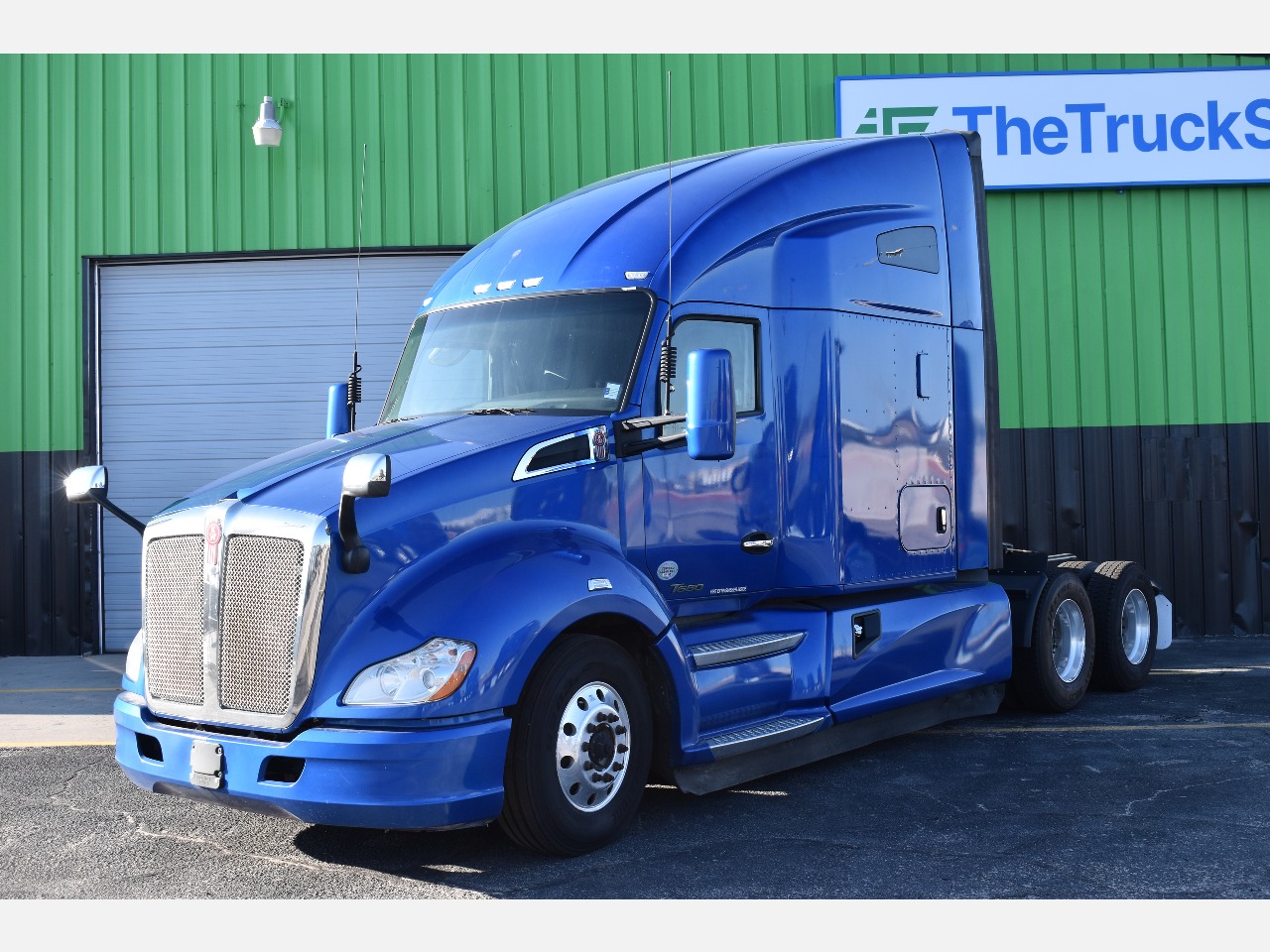 USED 2021 KENWORTH T680 SLEEPER TRUCK #11540