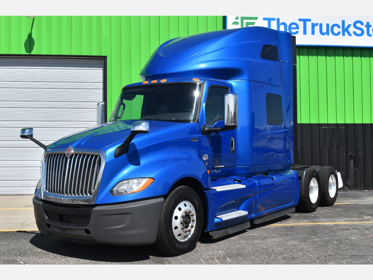USED 2020 INTERNATIONAL LT625 SLEEPER TRUCK #11541