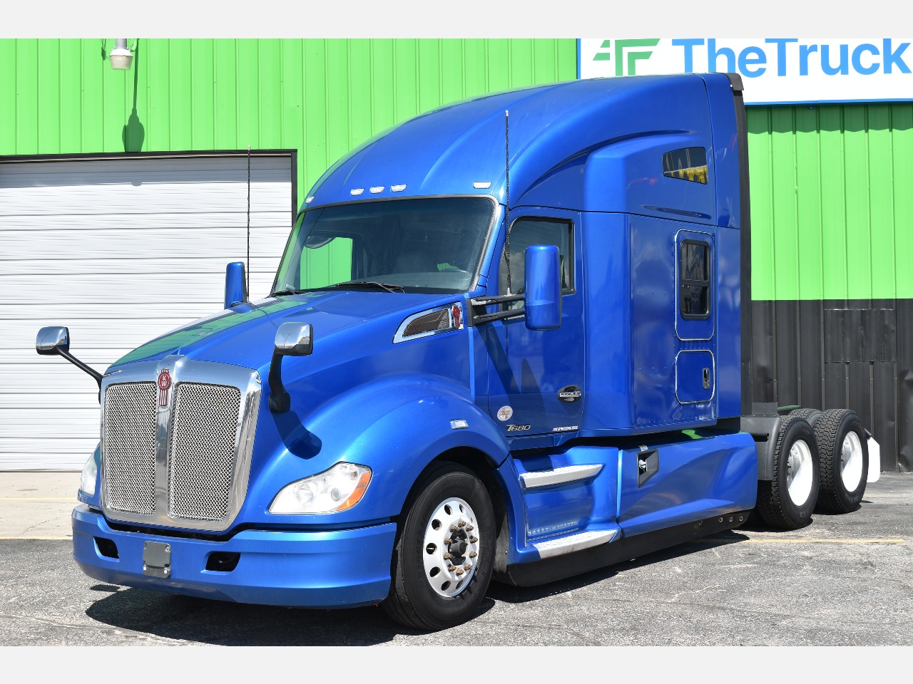 USED 2021 KENWORTH T680 SLEEPER TRUCK #11542
