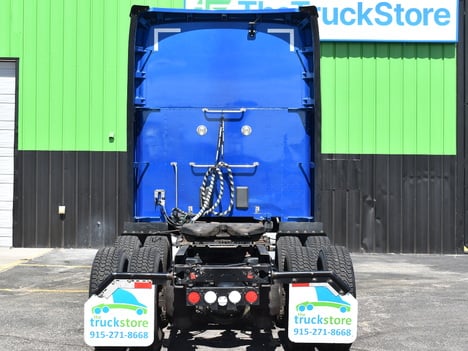 USED 2021 KENWORTH T680 SLEEPER TRUCK #11542-4