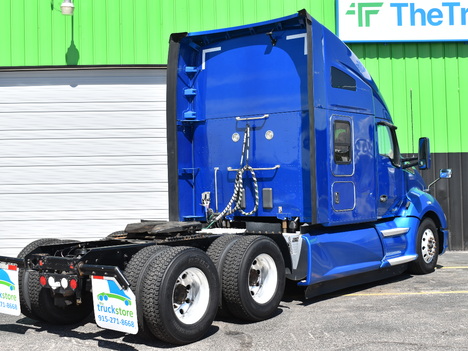 USED 2021 KENWORTH T680 SLEEPER TRUCK #11542-5