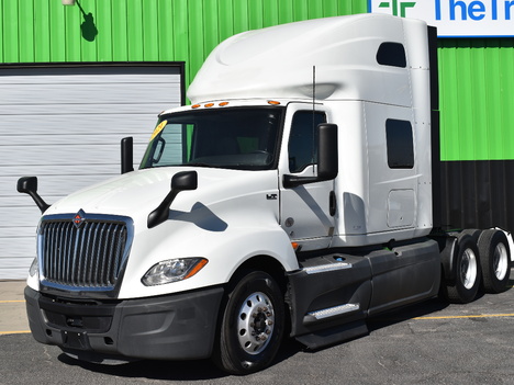 USED 2021 INTERNATIONAL LT625 SLEEPER TRUCK #11548-1