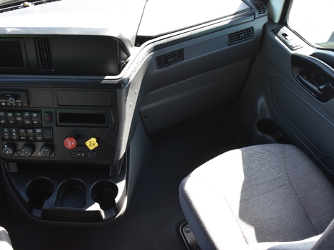 USED 2021 INTERNATIONAL LT625 SLEEPER TRUCK #11548-12