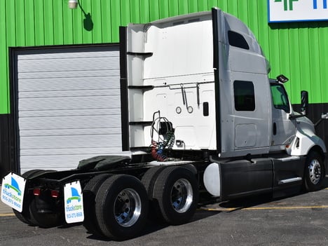 USED 2021 INTERNATIONAL LT625 SLEEPER TRUCK #11548-5