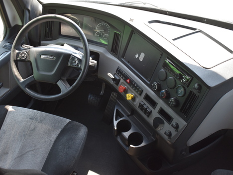 USED 2020 FREIGHTLINER CASCADIA 126 SLEEPER TRUCK #11561-11