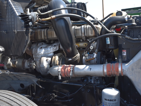 USED 2020 FREIGHTLINER CASCADIA 126 SLEEPER TRUCK #11561-15