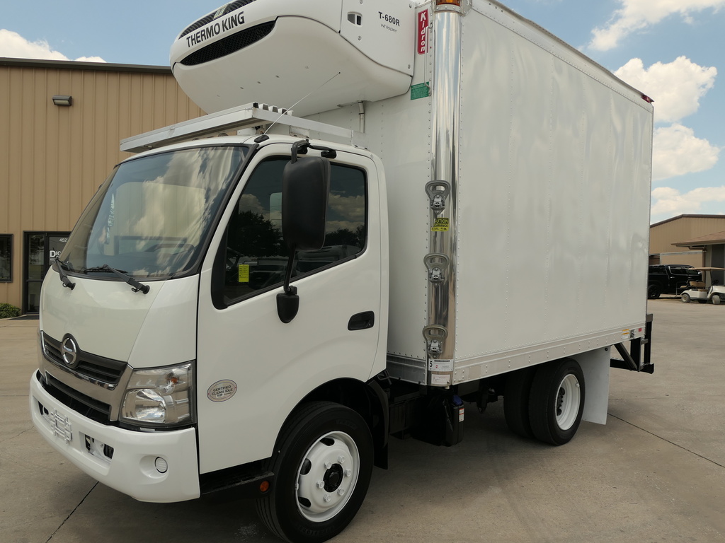 USED 2018 HINO 195 REEFER TRUCK #3679