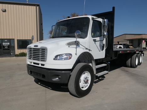 2017 FREIGHTLINER M2 TANDEM Flatbed Truck #5946