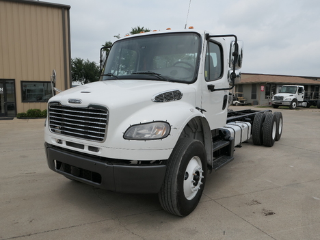 2017 FREIGHTLINER M2 Cab Chassis Truck #6159