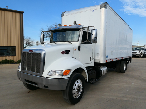 2015 PETERBILT 337 Box Van Truck #6165