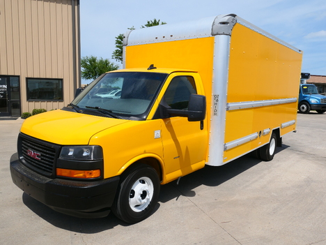 2018 GMC G3500 Box Van Truck #6304