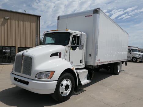 2022 KENWORTH T270 Box Van Truck #6351 2022 KENWORTH T270 Box Van Truck #6351