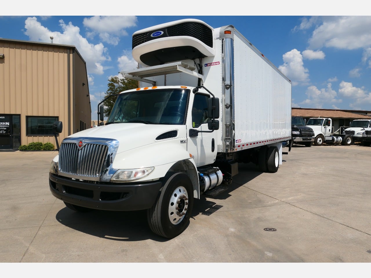 2021 INTERNATIONAL MV Reefer Truck #1 2021 INTERNATIONAL MV Reefer Truck #1