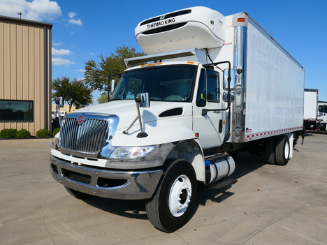 2019 INTERNATIONAL MV Reefer Truck #6644