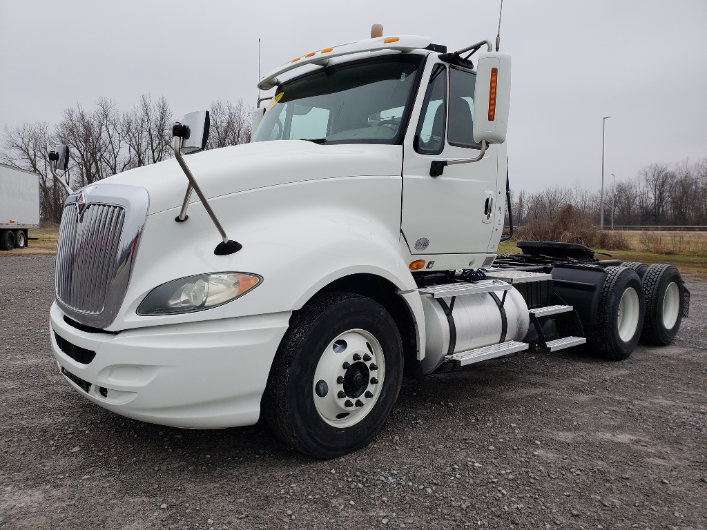2011 INTERNATIONAL ProStar Tandem Axle Daycab