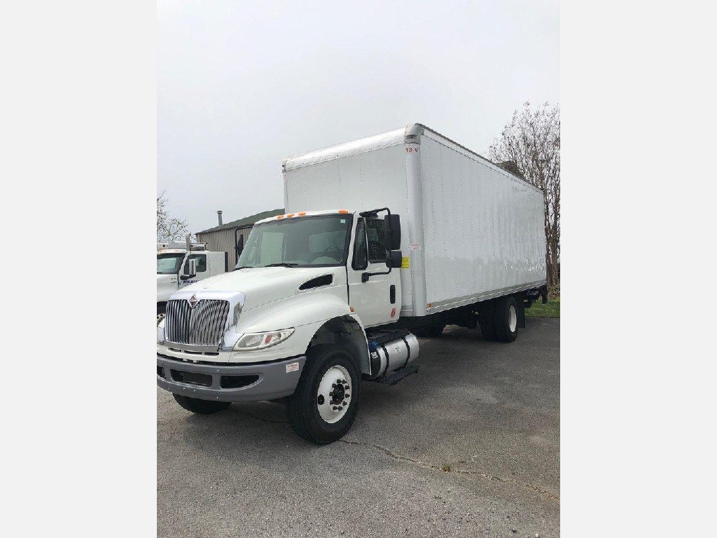 2015 INTERNATIONAL 4300 Box Van Truck