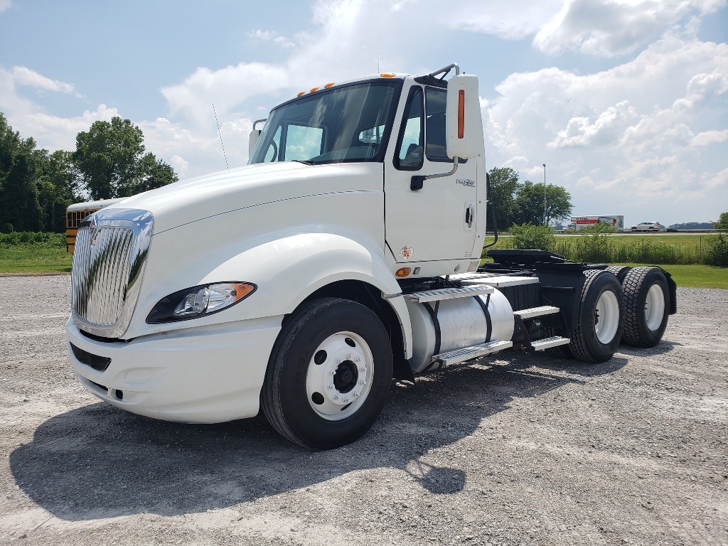2011 INTERNATIONAL ProStar Tandem Axle Daycab