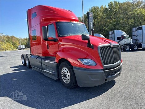 USED 2020 INTERNATIONAL LT TANDEM AXLE SLEEPER TRUCK #1256-3