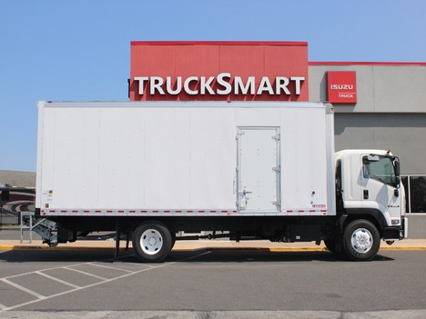 USED 2019 ISUZU FTR BOX VAN TRUCK #11406-10