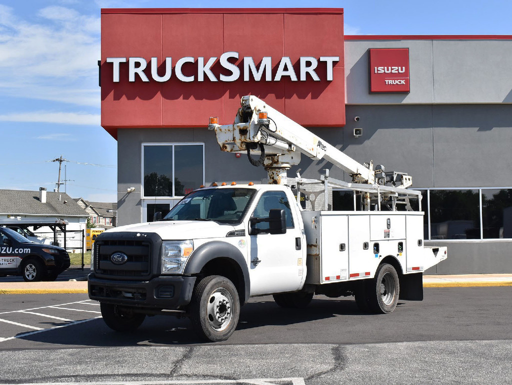 2014 Ford F550 Bucket Boom Truck For Sale 12040