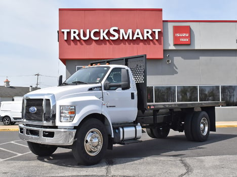 USED 2018 FORD F650 FLATBED TRUCK #12361