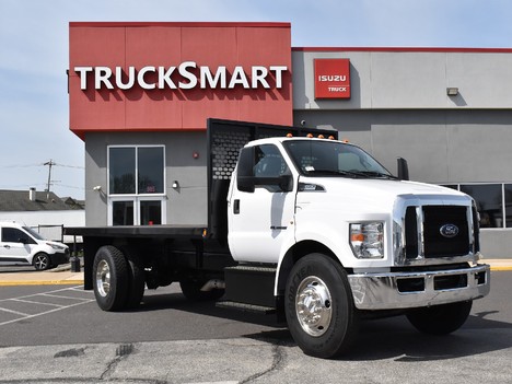 USED 2018 FORD F650 FLATBED TRUCK #12361-3
