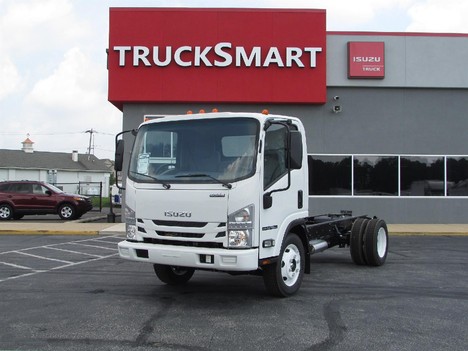 NEW 2023 ISUZU NPR-HD CAB CHASSIS TRUCK #12874