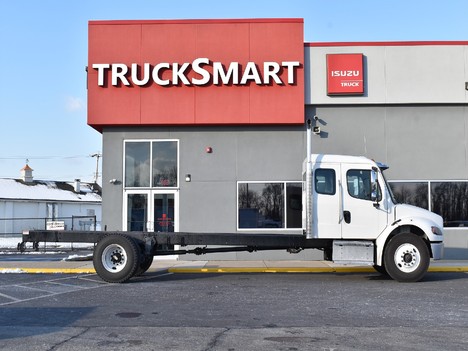 NEW 2022 FREIGHTLINER M2 106 CAB CHASSIS TRUCK #13012-5