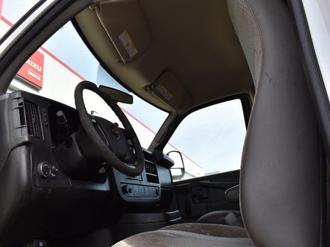 USED 2014 CHEVROLET EXPRESS 3500 CUTAWAY CUBE TRUCK #13017-21