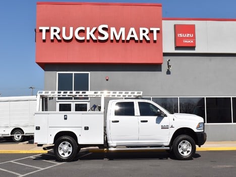 USED 2018 RAM 3500 SERVICE - UTILITY TRUCK #13076-15