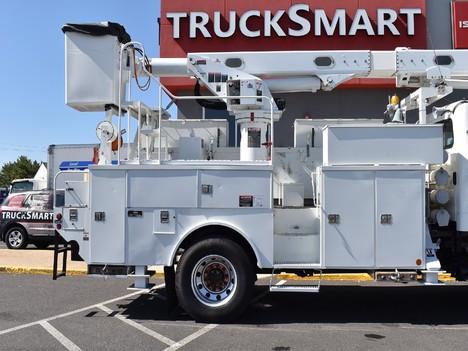 USED 2007 FREIGHTLINER M2 106 SERVICE - UTILITY TRUCK #13082-18