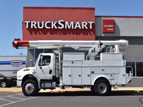 USED 2007 FREIGHTLINER M2 106 SERVICE - UTILITY TRUCK #13082-8