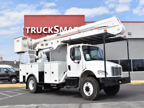 USED 2014 FREIGHTLINER M2 106 SERVICE - UTILITY TRUCK #13124-3