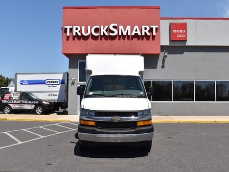 USED 2019 CHEVROLET EXPRESS 3500 CUTAWAY CUBE TRUCK #13183-2