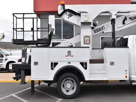USED 2018 RAM 5500 BUCKET BOOM TRUCK #13192-11