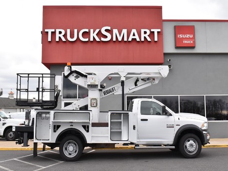 USED 2018 RAM 5500 BUCKET BOOM TRUCK #13192-13